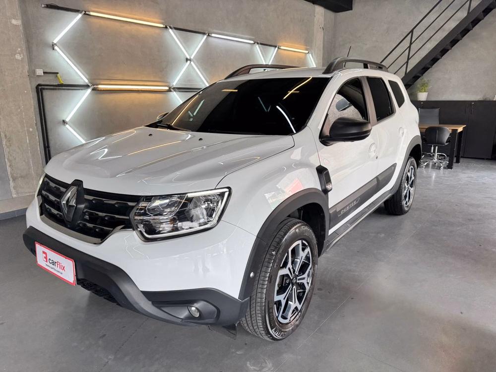RENAULT DUSTER