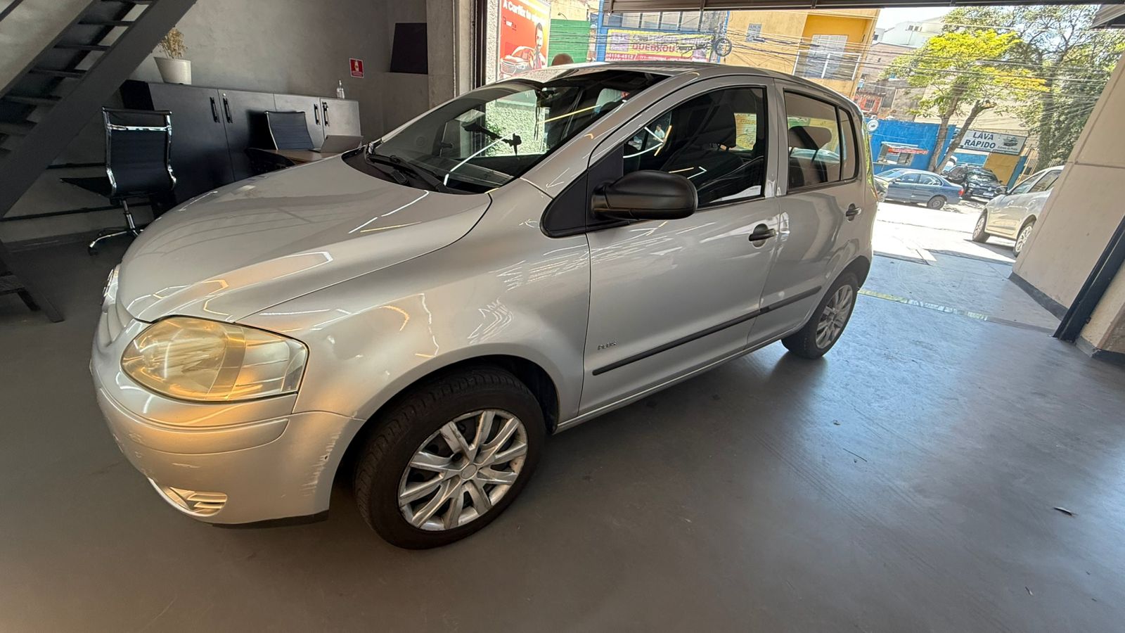 VOLKSWAGEN FOX