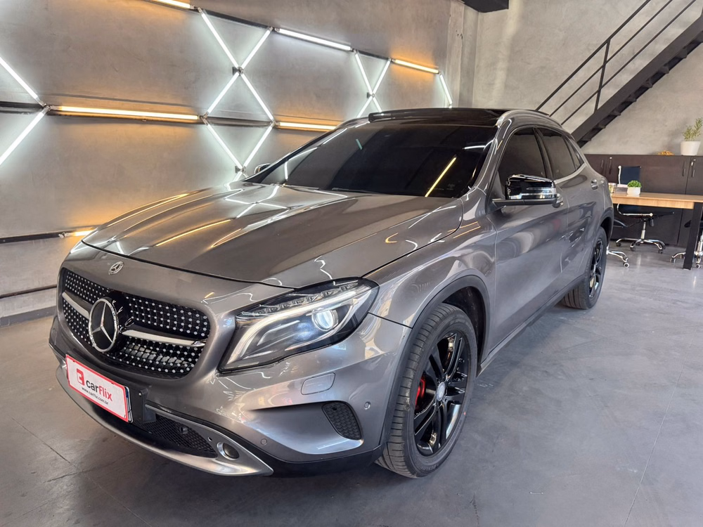 MERCEDES-BENZ GLA 200 1.6 CGI ADVANCE 16V TURBO FLEX 4P AUTOMÁTICO