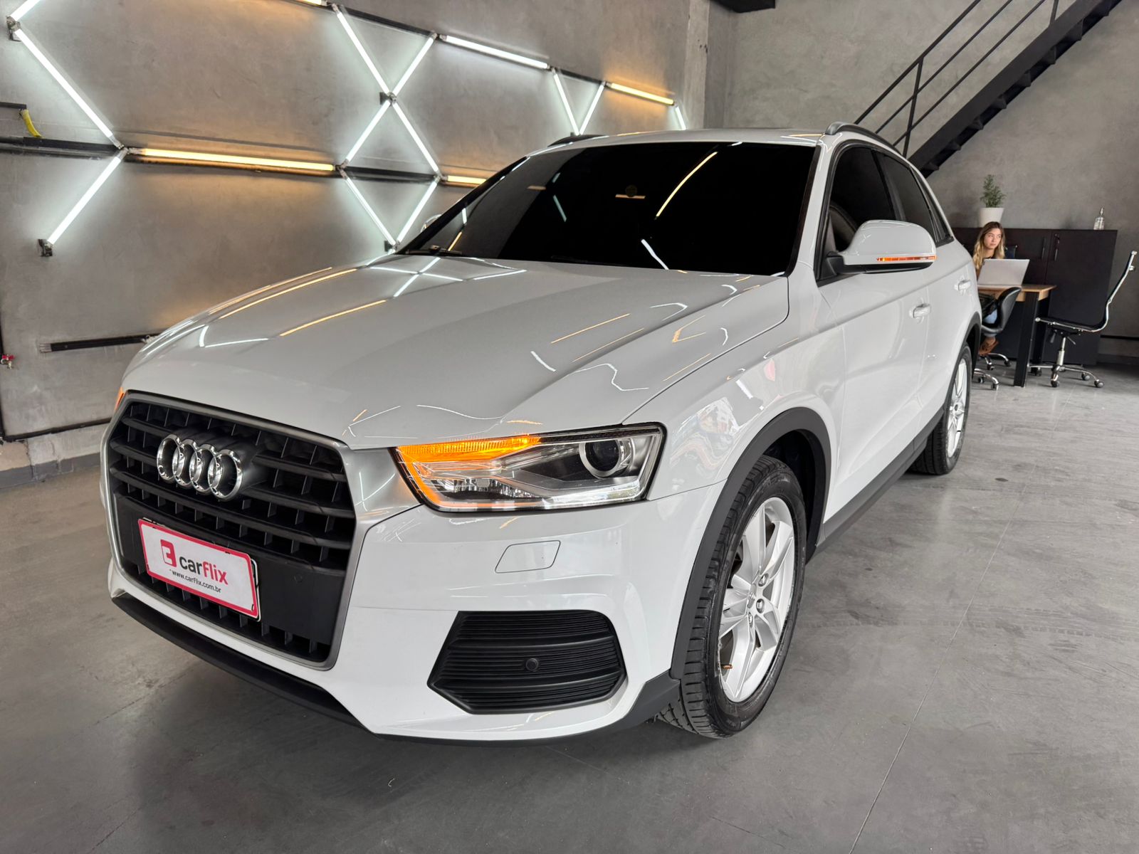 AUDI Q3